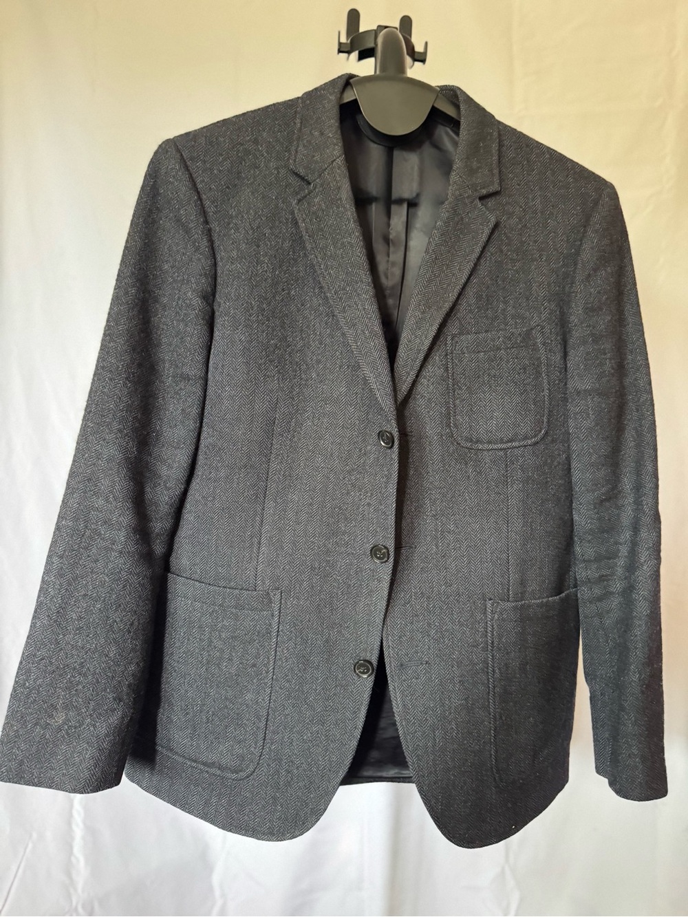Vince Men's Charcoal Herringbone Blazer
